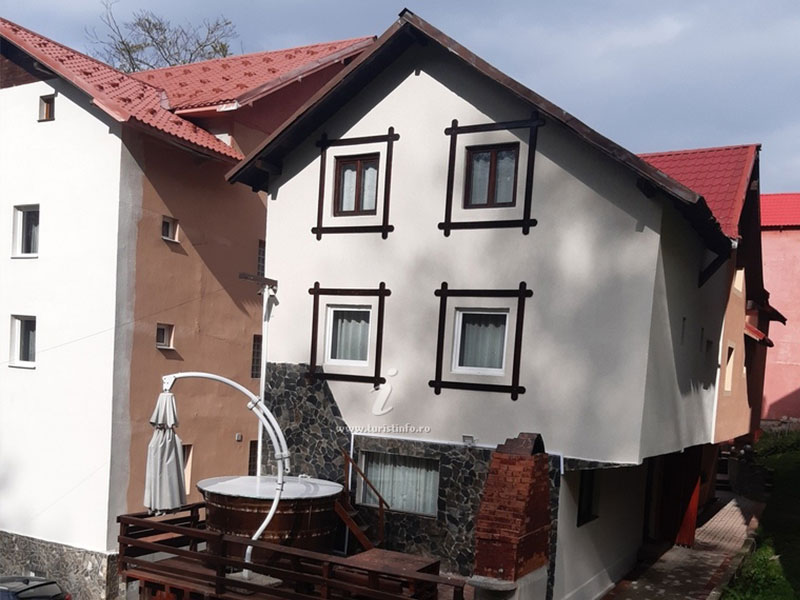 cabana-denis Snow Sports