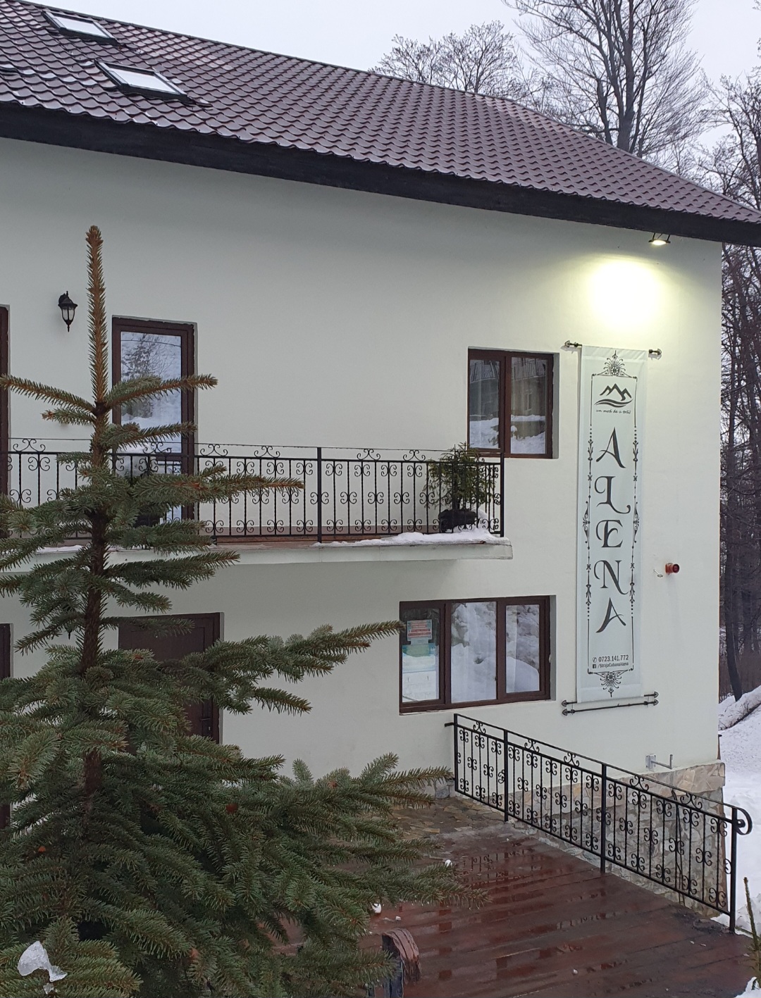 Screenshot_20251108_111122_Gallery Snow Sports